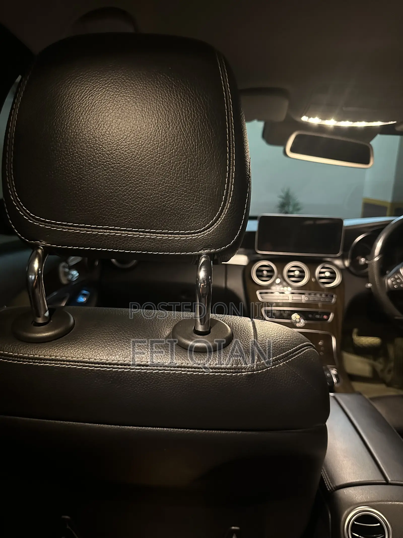 Mercedes-Benz C200 2014 Red