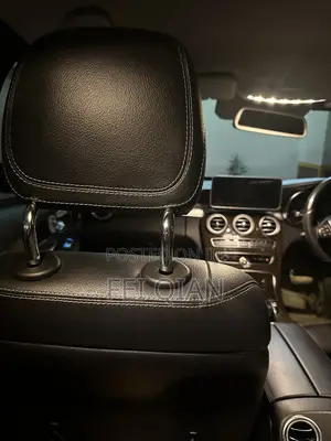 Mercedes-Benz C200 2014 Red