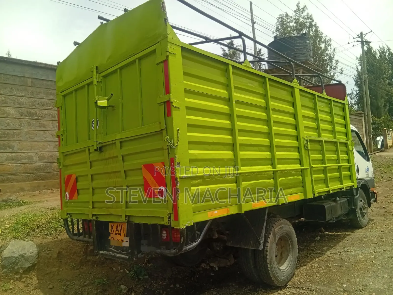 Mitsubishi Canter 4D35