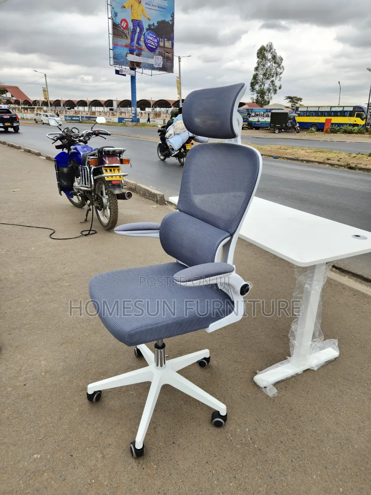 Ergonomic Executive Office Chair With Headrest Footrest – Grey