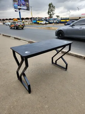 Modern Executive Office Desk – Black