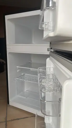 Ailyons 86l Fridge