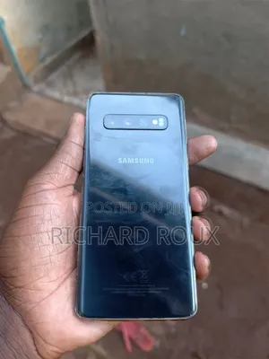 Samsung Galaxy S10 128 GB Black