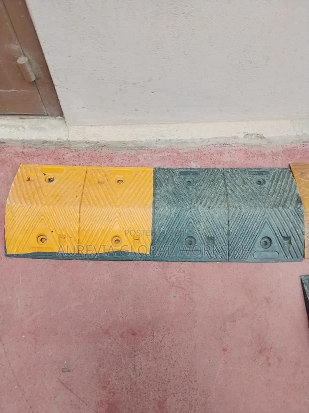 Speed Bumps(weather Resistant) - thumbnail 2