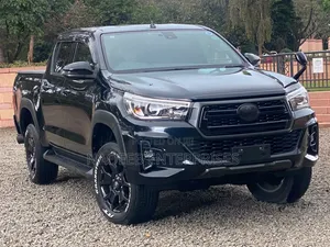 Toyota Hilux 2019 Black