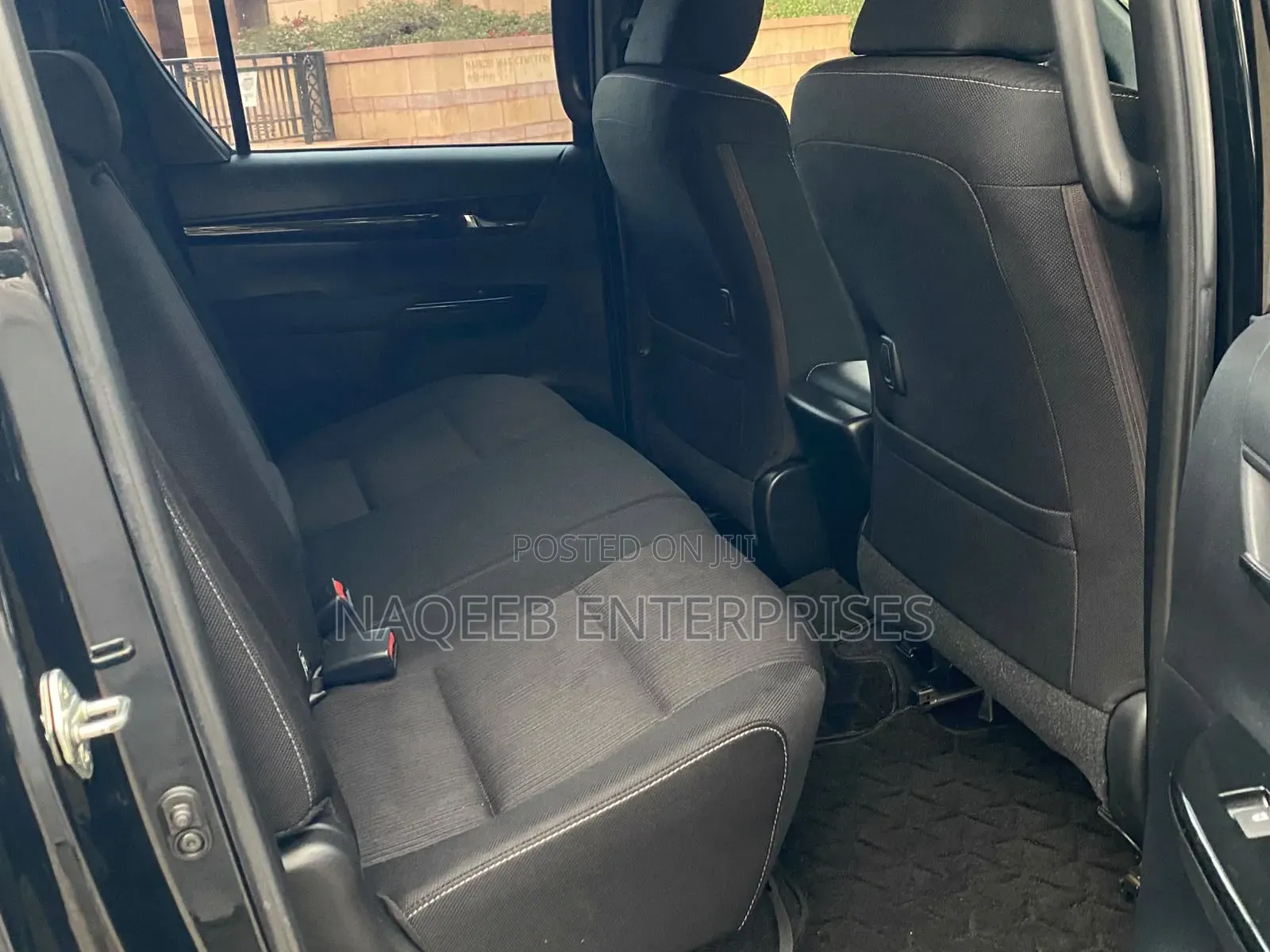 Toyota Hilux 2019 Black