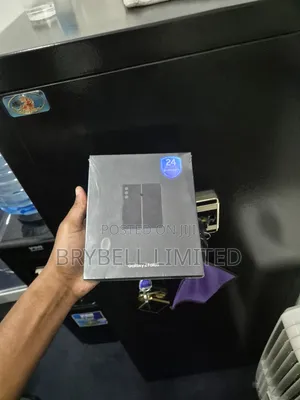 New Samsung Galaxy Z Fold 5 256 GB Black