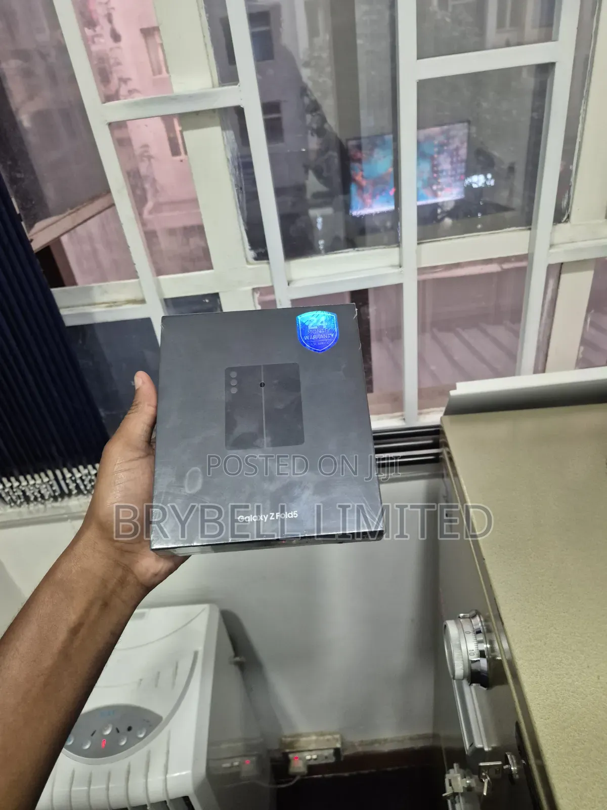New Samsung Galaxy Z Fold 5 256 GB Black