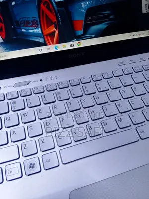 Laptop Sony VAIO PCG-7D1M 4GB Intel Core i7 SSD 256GB