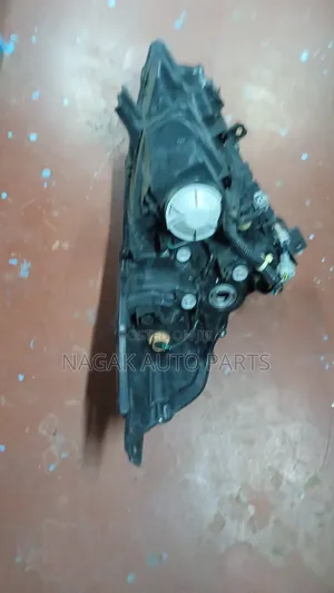 Nissan Teana 2012 Headlight