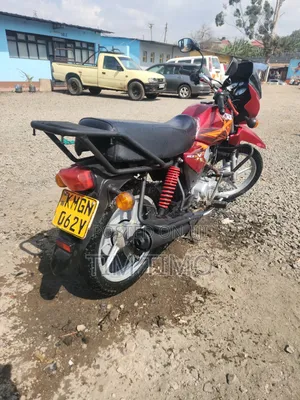 TVS HLX Plus ES 2025 Red