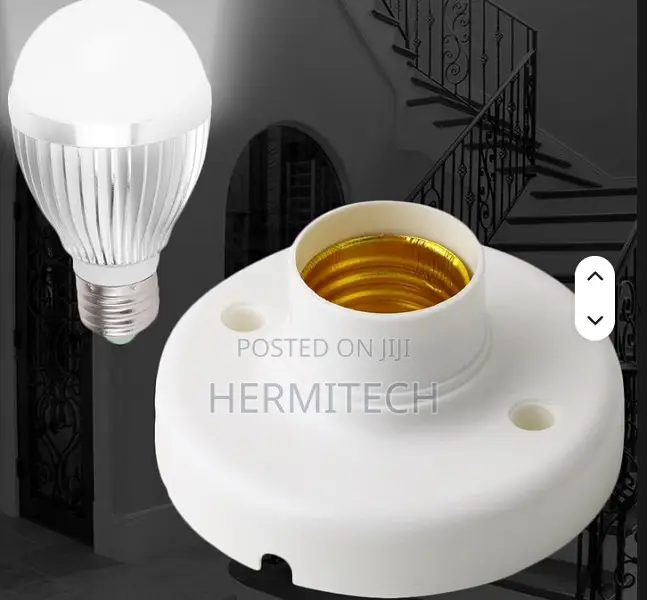 HD Wi-Fi Bulb Socket Security Camera – Remote Monitoring CCTV