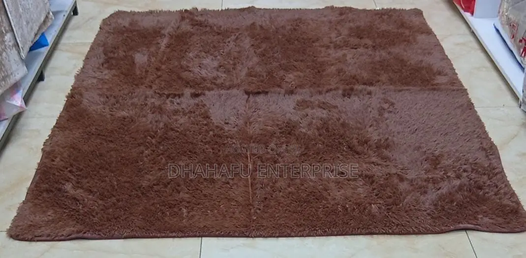 Fluffy Shaggy Carpets – Soft Plush Rugs | Brown, Red Wave Pattern