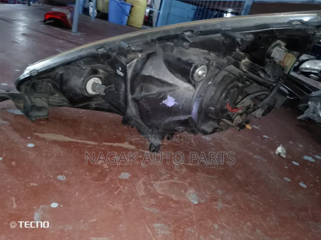 Honda Fit 2005 Headlight