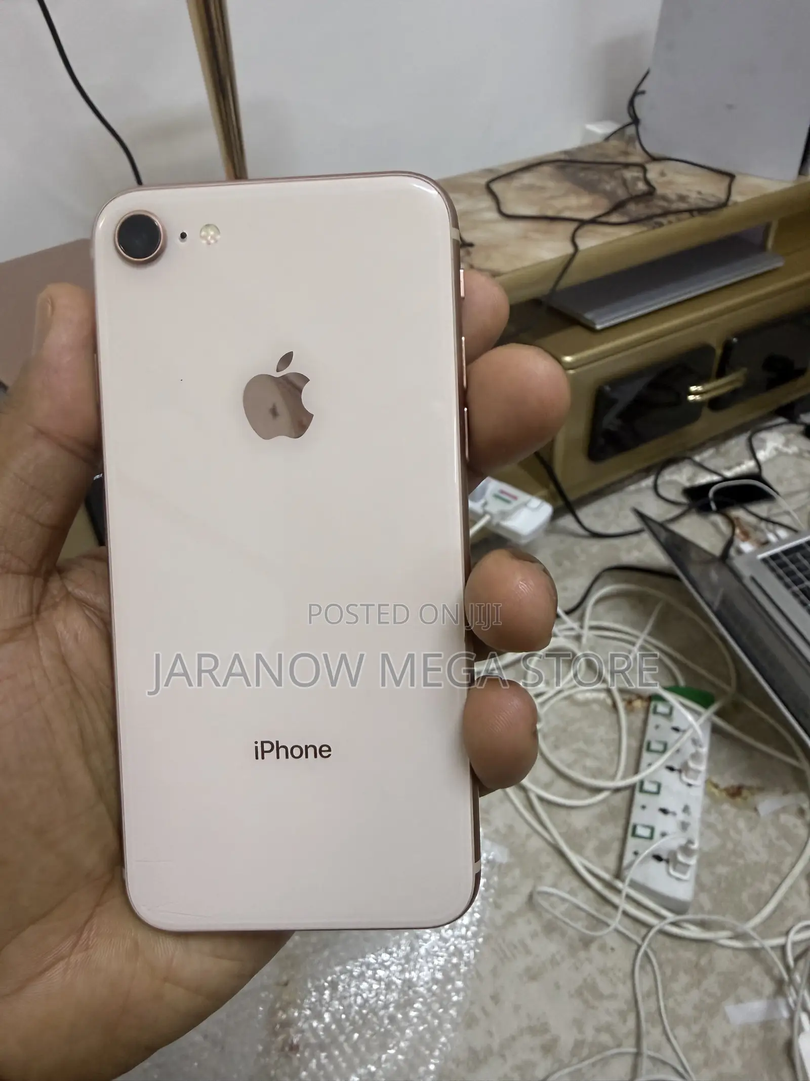 Apple iPhone 8 64 GB Rose Gold