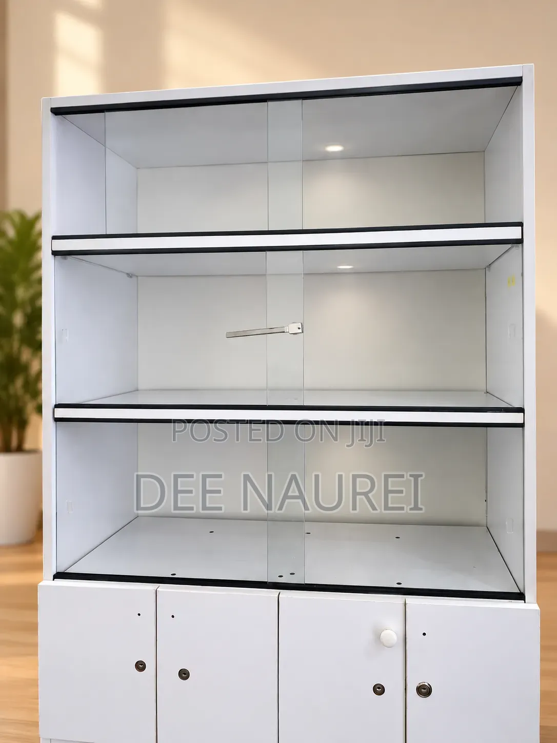White Salon Cosmetics Display Cabinet With Storage
