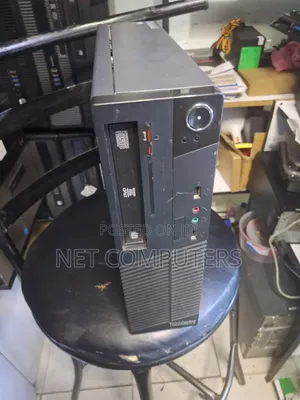 Desktop Computer Lenovo ThinkCentre M920s 4GB Intel Core i5 HDD 500GB