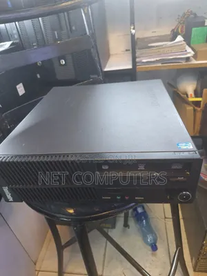 Desktop Computer Lenovo ThinkCentre M920s 4GB Intel Core i5 HDD 500GB