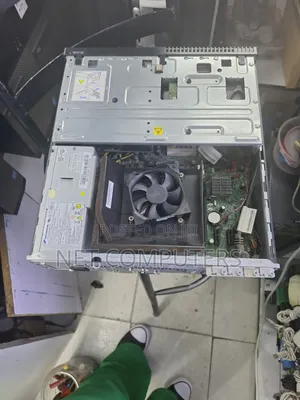 Desktop Computer Lenovo ThinkCentre M920s 4GB Intel Core i5 HDD 500GB