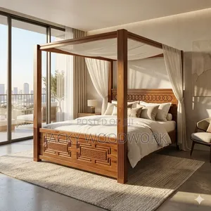 Elegant 4-Poster Hardwood King Size Bed