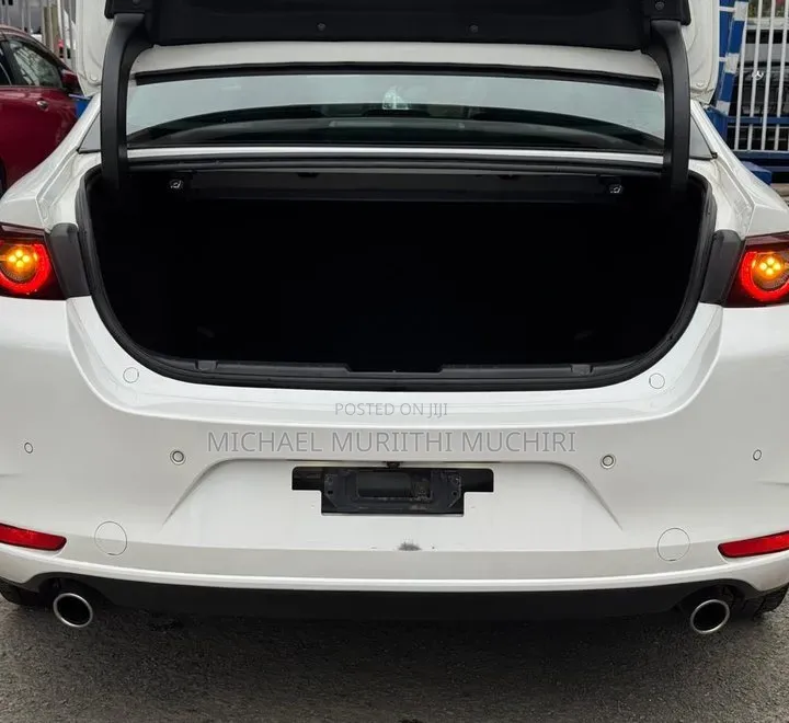 Mazda 3 2019 White