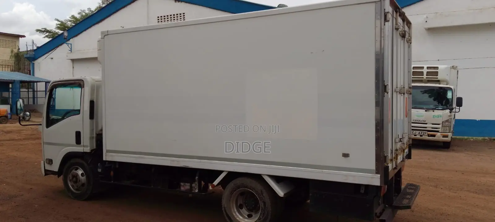 Isuzu Elf NPR 85 Refrigerated