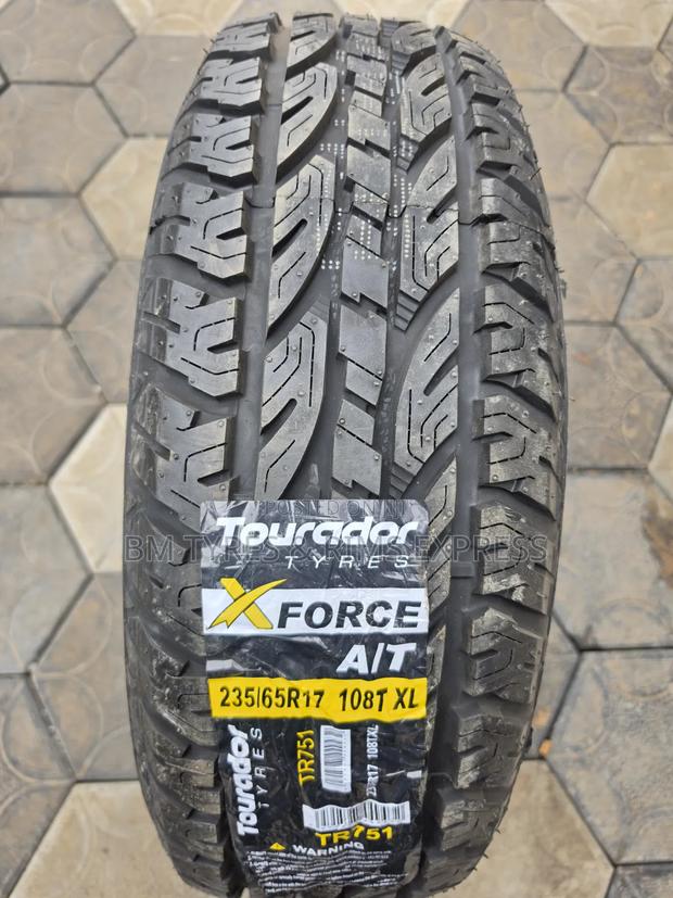 235 /65 R17 X Force. - thumbnail 2