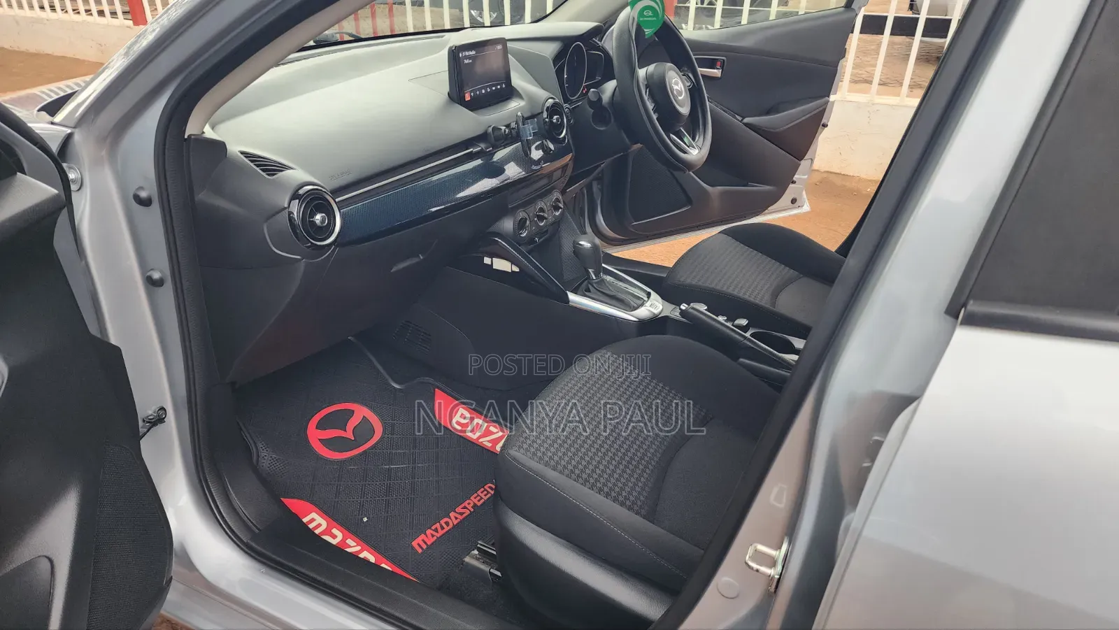 Mazda Demio 2018 Silver