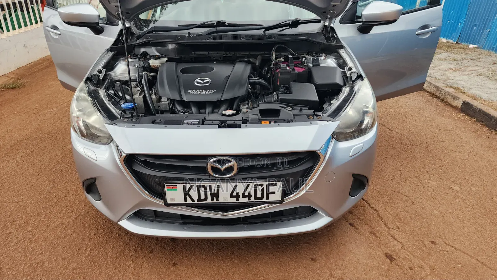 Mazda Demio 2018 Silver