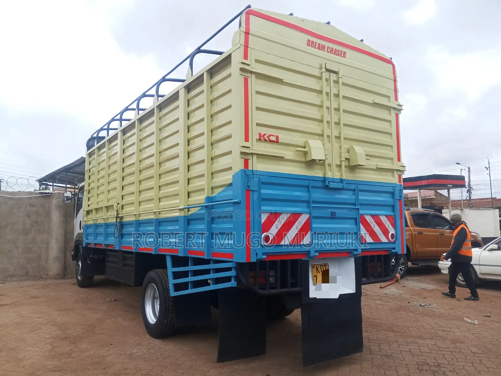 Isuzu FRR 90