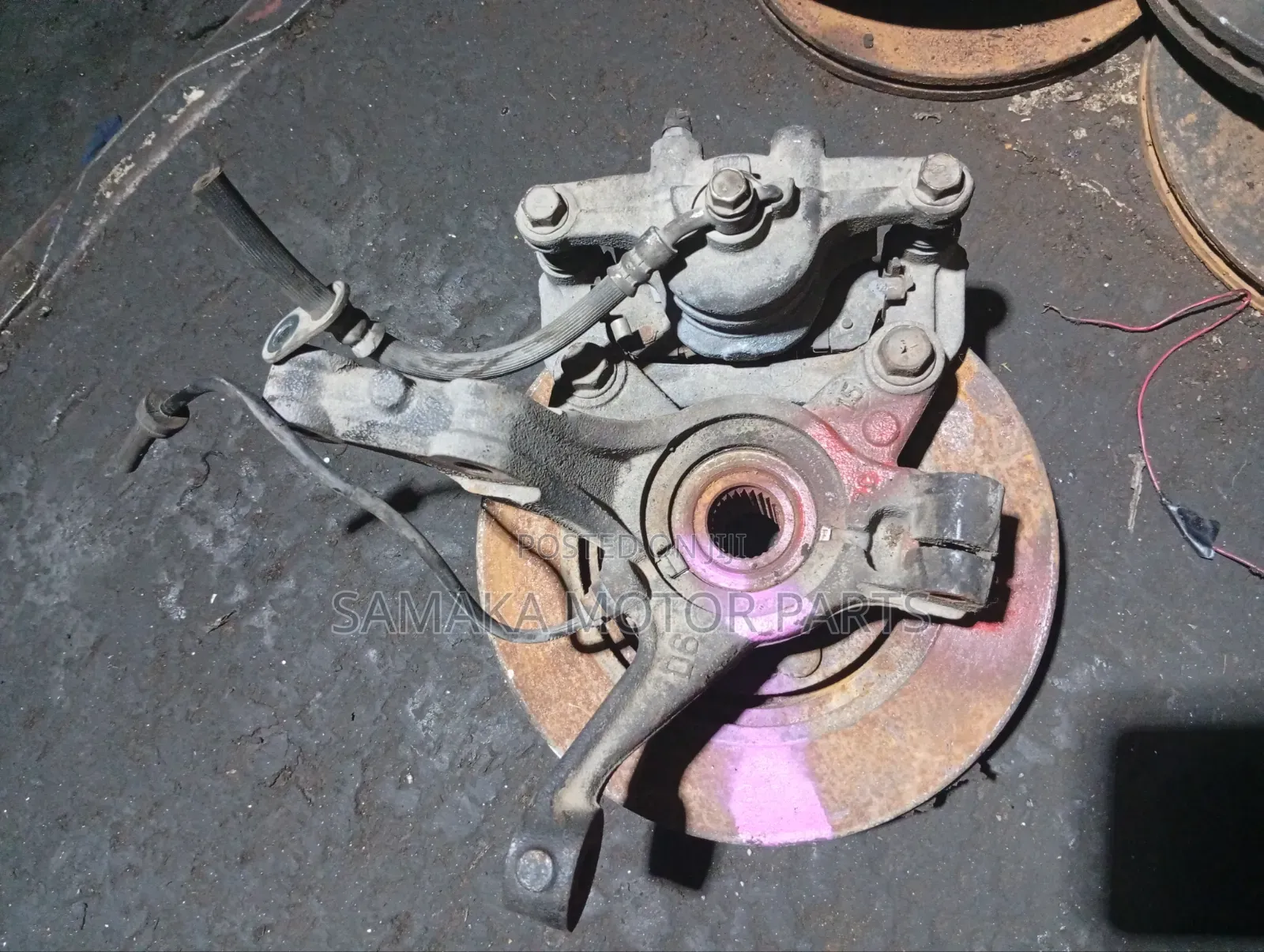 Demio Wheel Hub