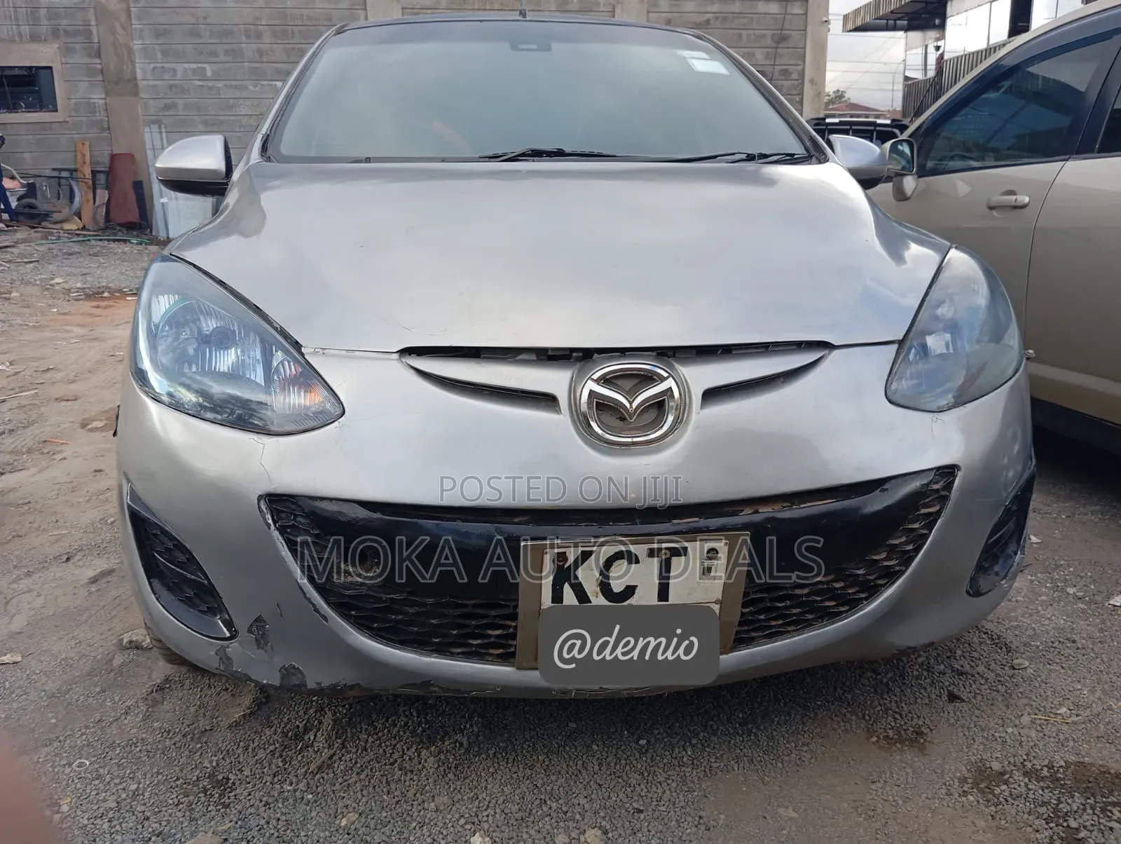 Mazda Demio 2011 Silver