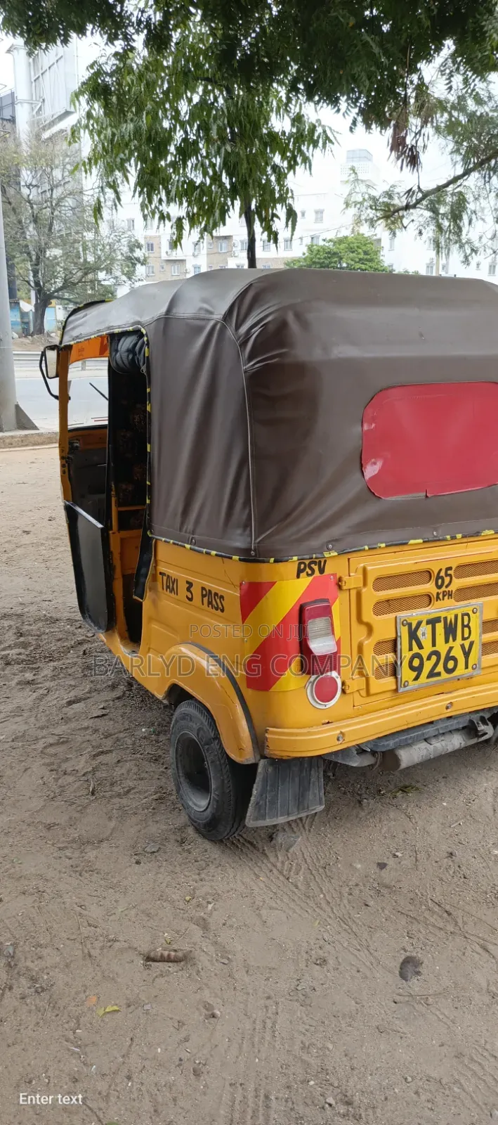 Bajaj RE 2021 Yellow