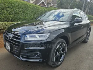 Audi Q5 2.0T Tech Premium AWD quattro 2018 Matt Black