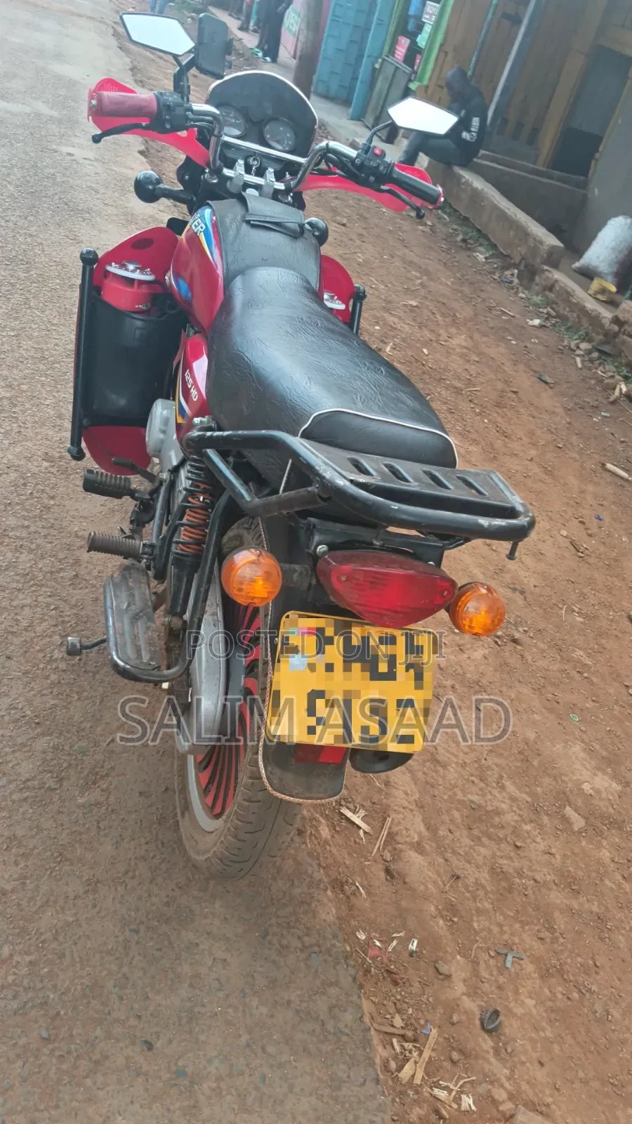 Bajaj Boxer 125 2026 Red