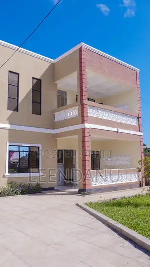 4bdrm Maisonette in Ukunda for sale