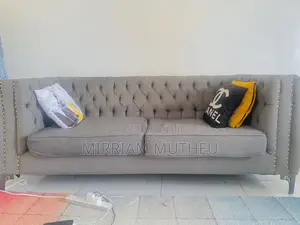 5 Seater Sofa Set in Good Condition