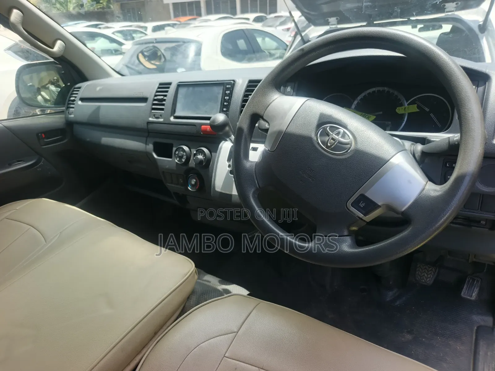 Toyota HiAce 2020 Blue