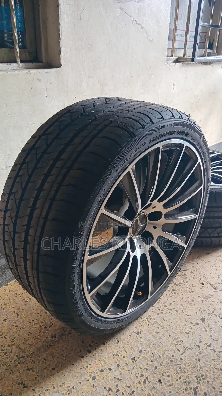 Mercedes-Benz Rim 18" Staggered