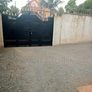 5bdrm Mansion in Kalimoni for sale