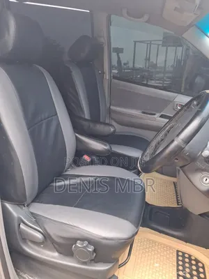Toyota Voxy 2006 Silver