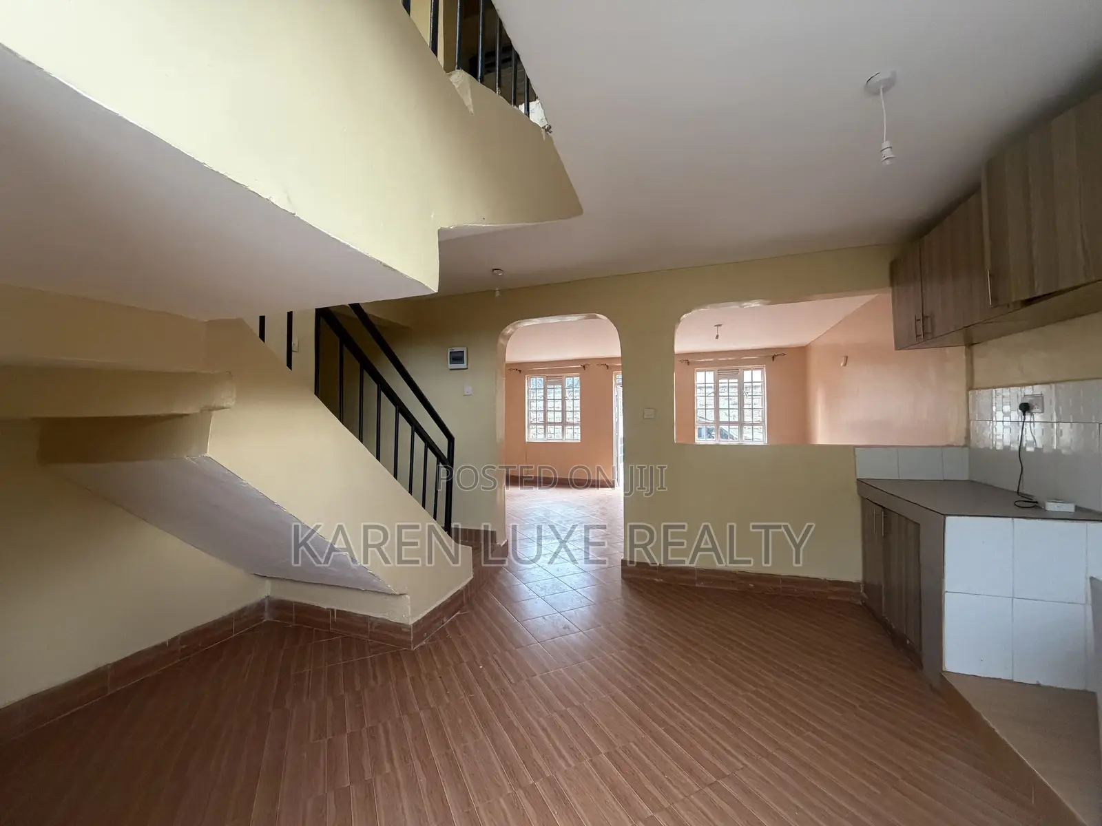2bdrm Duplex in Karen for rent
