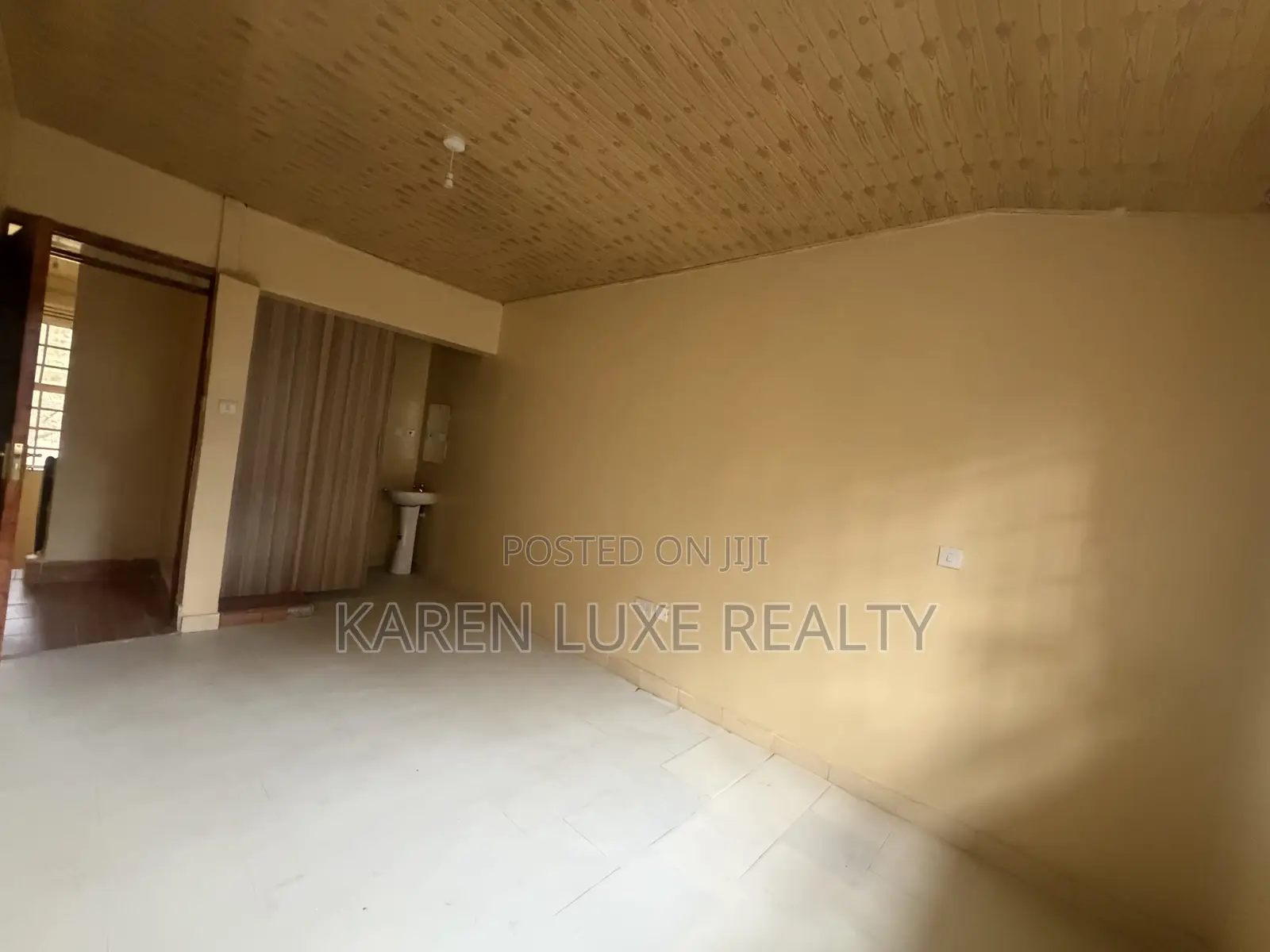 2bdrm Duplex in Karen for rent
