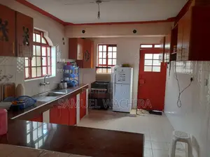 5bdrm Mansion in Kalimoni for sale