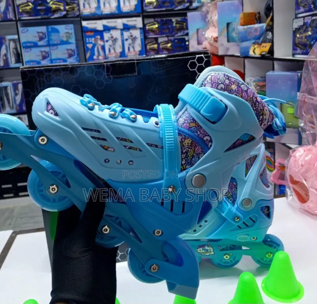  Adjustable Roller Skates Shoe