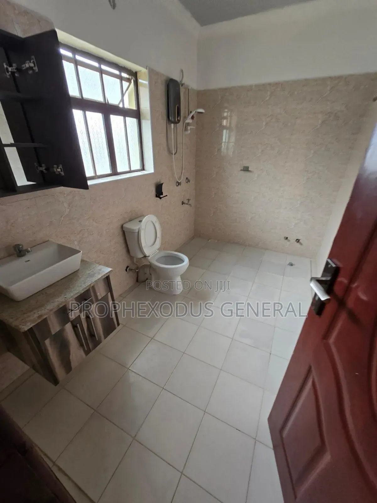 4bdrm Maisonette in Rimpa for rent