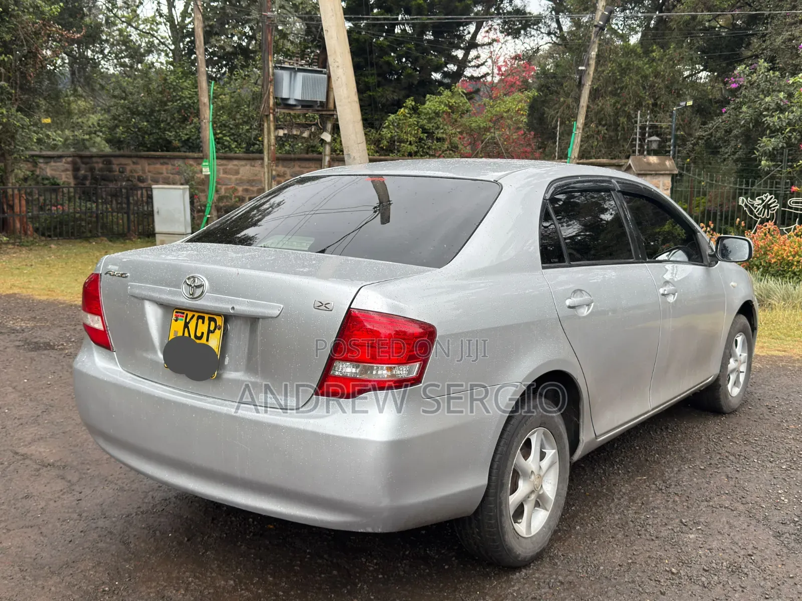 Toyota Axio 1.5 G 2WD 2011 Silver