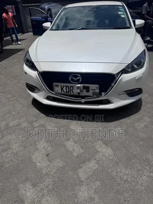 Mazda Axela 2016 White