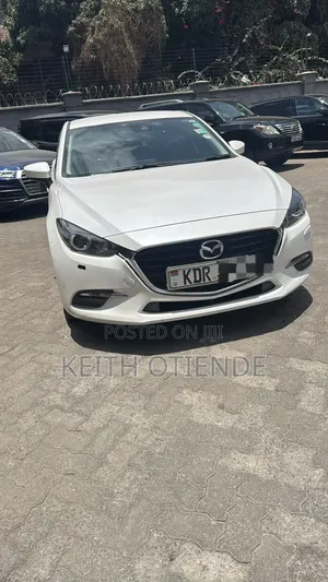 Mazda Axela 2016 White