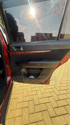 Subaru Outback 2.5i Premium 2013